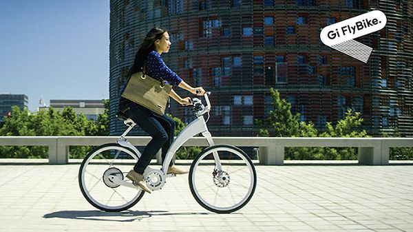 只需1秒便可折叠的Gi FlyBike电动自行车