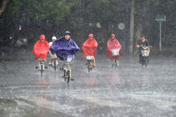 多城遇暴雨 电动车浸水该怎么办？