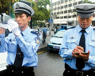 荆州民警查处一销赃窝点 为市民追回被盗电动车