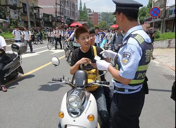 电动车频频被地方门严管，企业和经销商应该怎么做？