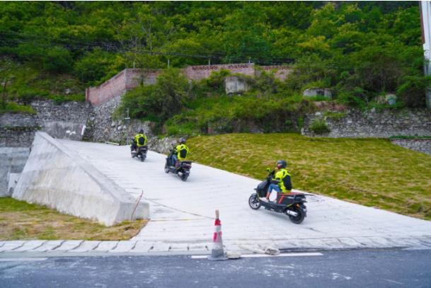 实力诠释“动力王者”姿态！小刀西南“极地”全擎开跑，持续引爆声势！